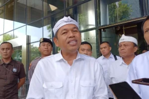 Dedi Mulyadi Alihkan Anggaran Dinas Pendidikan untuk Menampung Siswa Swasta