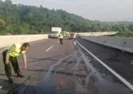 Kecelakaan Beruntun di Tol Becakayu: 8 Orang Dilarikan ke Rumah Sakit
