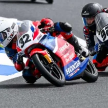 Kiandra Ramadhipa Jadi Kebanggaan Indonesia di Estoril dengan Podium Tertinggi Moto3 Junior