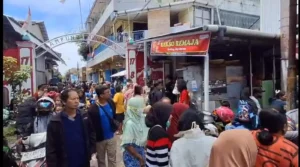 Warung Bakso Sera Wonogiri Tutup Usai Mobil Pemilik Ditarik Debt Collector: Kisah Penarikan Kendaraan yang Menimbulkan Kesadaran