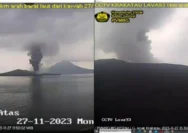 Anak Krakatau Erupsi Dua Kali, Warga Dilarang Beraktivitas di Radius 3 km