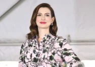 Anne Hathaway Umumkan Kehamilan Ketiga, Apakah Ini Tren Baru di Usia 40-an?