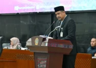 Gubernur Bobby Nasution Tinggalkan Paripurna DPRD Sumut, Sikap Baper Dikecam