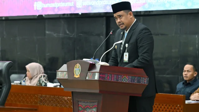 Gubernur Bobby Nasution Tinggalkan Paripurna DPRD Sumut, Sikap Baper Dikecam