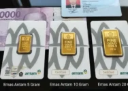 Harga Emas Pegadaian Turun: Antam, UBS, dan Galeri 24 Sama-Sama Mengalami Penyesuaian