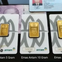 Harga Emas Pegadaian Turun: Antam, UBS, dan Galeri 24 Sama-Sama Mengalami Penyesuaian