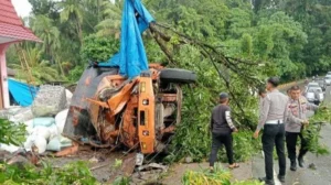 Kecelakaan Beruntun di Sibolangit: Truk Rem Blong Tewaskan 4 Orang dan Melukai 8 Lainnya