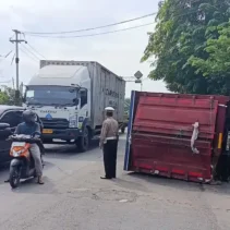 Kecelakaan Maut di Cirebon: Sopir Truk Mengaku Tabrak Pembatas Demi Selamatkan Nyawa