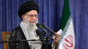 Khamenei Dimakamkan: Babak Baru Konflik Iran-AS Dimulai