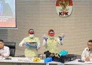 KPK Sita Uang Terkait Bupati Kuansing, Amplop Ditolak Menhut Menjadi Sorotan