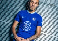 Malo Gusto: Bintang Chelsea yang Jadi Incaran Manchester City dan Kabar Transfer Terbarunya