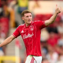 Masa Depan Lucas Bergvall: Kunci untuk Membangun Ulang Midfield Nottingham Forest