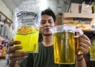 Mendag Pastikan Harga MinyaKita Tidak Naik, HET di Rp 15.700 per Liter
