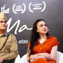 Menemukan Cinta di Tengah Petualangan: Kisah Steve dan Martha di Live Sydney