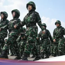 Menteri HAM Tak Setuju Latihan Fisik Berlebihan di Latsarmil Calon Manajer Kopdes: Berbahaya bagi Demokrasi dan Kesehatan