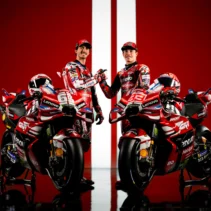 MotoGP 2026 - Acosta Teriak Menyindir, Pecco Bagnaia Kena Mental Gegara Marc Marquez