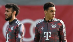 Noussair Mazraoui dan Masa Depannya Bersama Bayern Munich: Apa yang Terjadi Selanjutnya?