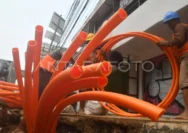 Pramono Pastikan Proyek Penataan Jaringan Kabel Bawah Tanah Segera Dilanjutkan untuk Meningkatkan Kenyamanan Masyarakat