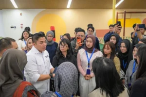 Seskab Teddy Buka Program Magang Nasional 2026: Peluang Emas atau Potensi Penyalahgunaan?