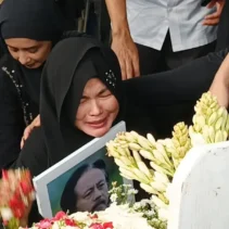Sikap tak terduga Karina Ranau usai didorong hingga terpental, istri Epy Kusnandar: Biar jera, Mengalami Trauma yang Dalam