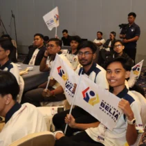 Tata Communications Luncurkan Solusi AI untuk UKM dan Tele-Town Hall Charlie Crist Jadi Alternatif Inovatif