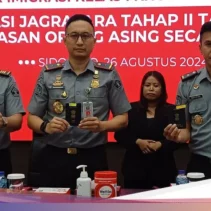 Tiga WN Tiongkok Dideportasi Imigrasi Surabaya Buntut Manipulasi Data untuk Mendapatkan Visa