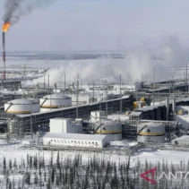 Ukraina Serang Terminal Minyak Rusia, Moskow Balas Gempur Fasilitas Gas Ukraina