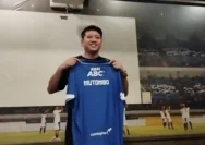 Cara Unik Persib Kenalkan Gabriel Mutombo Lewat Konvoi Sepeda, Jersey Argentina Sempat Muncul