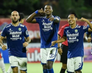 Danijel Loncar Gabung Persib, Persaingan di Lini Belakang Makin Ketat!