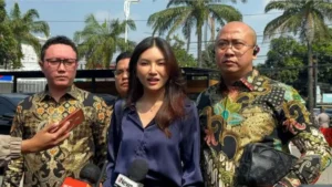 Drama Sidang Hak Asuh Anak: Gelagat Aneh Sarwendah Jadi Sorotan Publik