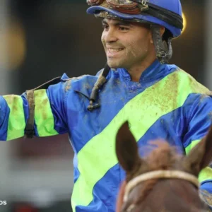 Jeff Gordon dan Luis Saez: Dua Juara Balap yang Menginspirasi Komunitas Racing Club