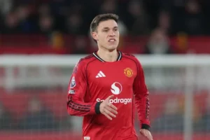 Kisah Manuel Ugarte: Dari Harapan ke Kenyataan di Manchester United