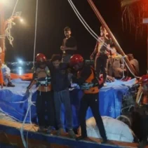 KMP Mutiara Sentosa 2 Diduga Karam: Basarnas Ungkap Detik-Detik Hilang dari Permukaan Laut