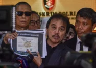 PDIP Tagih Janji Jokowi: Hadiri Sidang Roy Suryo dan Tunjukkan Ijazah Asli di Pengadilan