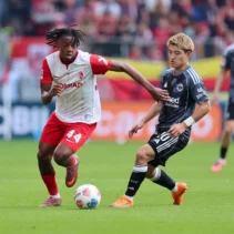Ritsu Doan & Johan Manzambi: Duo Asis yang Mengubah Permainan Freiburg