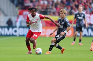 Ritsu Doan & Johan Manzambi: Duo Asis yang Mengubah Permainan Freiburg