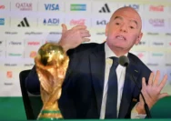Tekanan Meningkat, FIFA Dukung Gianni Infantino di Tengah Kontroversi Investasi Piala Dunia