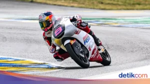 Veda Ega Pratama Memukau di Moto3 Belanda: Langkah Awal Menuju Kejayaan