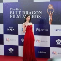 Yoona Memukau di Blue Dragon Series Awards 2026: Pesona dan Prestasi Bersatu