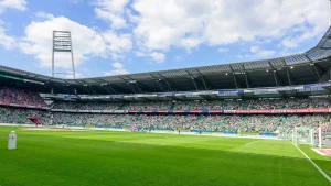 Stadion Pakansari Jadi Saksi Bisu: Thom Haye Starter, Timnas Indonesia Tantang Malaysia di ASEAN Cup 2026